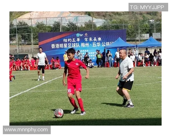 速归！《无尽的拉格朗日》策划在线宠粉，12款礼装登录就送